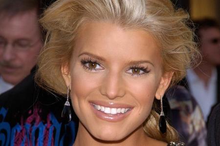 Jessica Simpson hat mit zwei Kindern schon genug zu tun