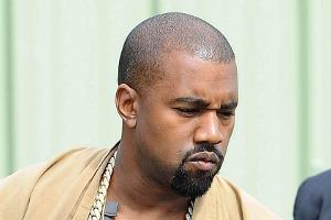 Kanye West im Jahr 2015 in der britischen Provinz - auf dem Weg zum Glastonbury-Festival