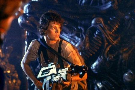 Sigourney Weaver als Ellen Ripley in 