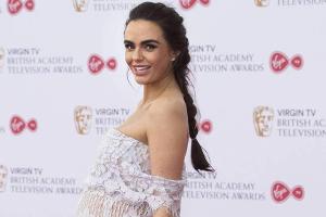 Schwanger bei den BAFTA Awards: Jennifer Metcalfe stahl den meisten anderen Promidamen mit dieser Robe die Show