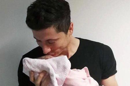 Robert Lewandowski ist frischgebackener Papa einer Tochter