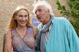 "Von Erholung war nie die Rede": Gundula (Andrea Sawatzki) muss sich auf Mallorca im Urlaub um ihren demenzkranken Vater Edg...