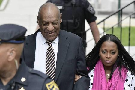 Bill Cosby wurde beim Prozessauftakt von seiner ehemaligen TV-Tochter Keshia Knight Pulliam begleitet