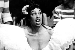 In ihrem Element: US-amerikanisch-französische Tänzerin, Sängerin und Schauspielerin Josephine Baker