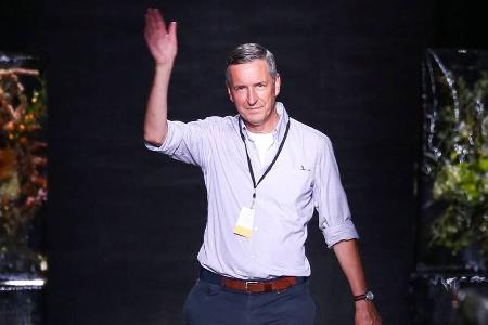 Modemacher Dries Van Noten bei einer seiner Fashion Shows