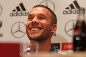 Dieses Lachen hat Poldi offenbar auch seiner Tochter vererbt