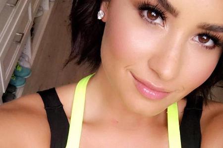 US-Star Demi Lovato verzichtet beim Workout nicht auf Make-up. ein Fehler?