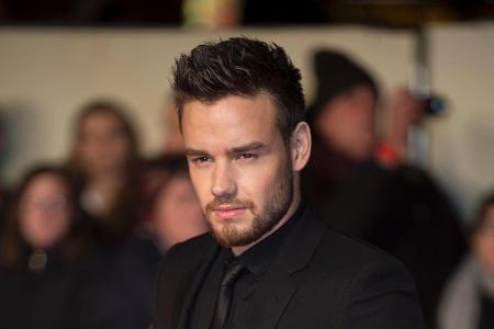 Liam Payne überhäuft seinen neugeborenen Sohn mit Markenklamotten