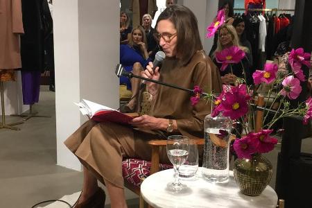 Annette Weber stellt ihr neues Buch 