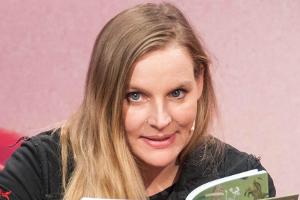 Judith Holofernes muss sich nun erst einmal auskurieren