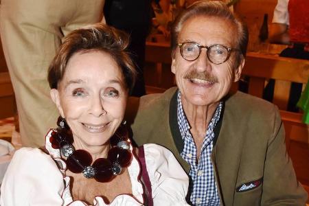 Monika Peitsch und ihr Mann, Dr. Sven Hansen-Höchstädt, auf dem Okotoberfest