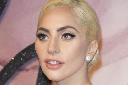 Lagy Gaga auf dem roten Teppich bei einer Veranstaltung in London