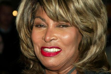 Tina Turner musste ihn ihrem eigenen Zuhause schreckliche Dinge über sich ergehen lassen
