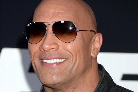 Mit viel Pancakes genießt Dwayne Johnson seinen Feierabend
