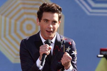 Mika ist als Sänger, Komponist und Produzent tätig