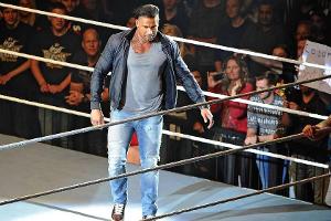 Tim Wiese im November 2016 in der Münchner Olympiahalle bei seinem Debüt in der WWE