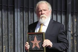 Auf dem Hollywood Boulevard enthüllte Nick Nolte ehrfürchtig seinen Stern