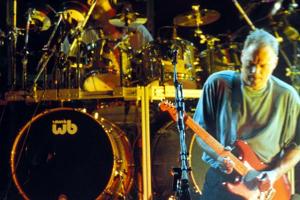 Pink Floyd bei einem Konzert 1994