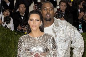 Kanye West und Kim Kardashian arbeiten weiter an ihrer Familie - nun auch offiziell