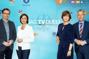 Das "TV-Duell" wird von Sandra Maischberger, Maybrit Illner, Peter Kloeppel und Claus Strunz moderiert
