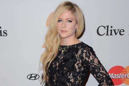 Avril Lavigne will die Herzen ihrer Fans mit neuer Musik erobern
