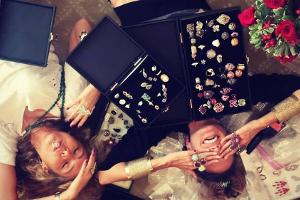 Im Glitzer-Rausch: Heidi Klum (rechts) mit Schmuckdesignerin Ofira Sandberg