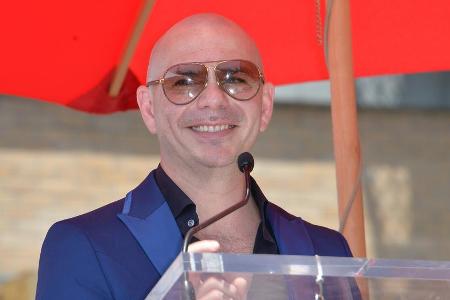 Er hat das Herz am rechten Fleck: US-Rapper Pitbull hilft Menschen in Not