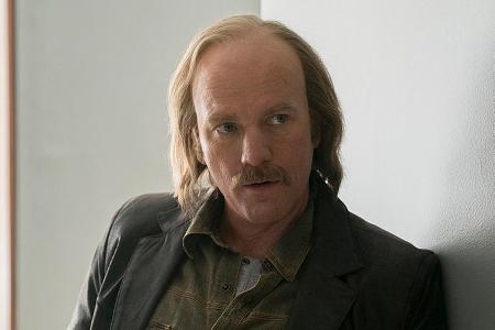 Na, sofort erkannt? Bei diesem Schnurrbartträger handelt es sich tatsächlich um Ewan McGregor!