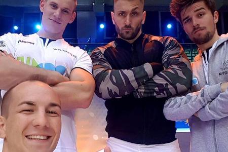 Die Sieger feiern ihren Erfolg