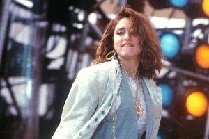 Madonna 1985 bei einem "Live Aid"-Konzert in Philadelphia