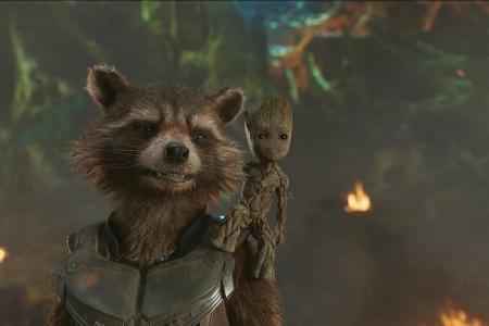 Baby Groot (r.) und Rocket in 