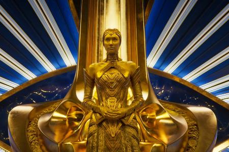 Elizabeth Debicki spielt Ayesha