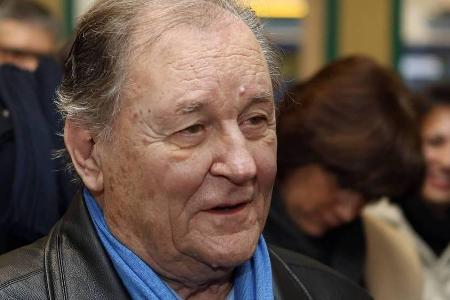 Albert Uderzo wird 90 Jahre alt