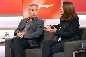 Tayfun Bademsoy neben Politikerin Bilkay Öney (v.l.n.r.) bei "Maischberger"