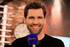 Alexander "Honey" Keen arbeitet unter anderem für den Reiseshoppingsender sonnenklar.TV