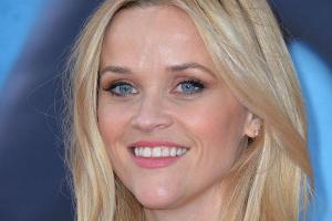 Reese Witherspoon macht ihrer Freundin Mindy Kaling eine ganz besondere Freude