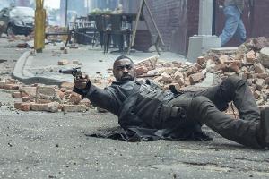 Idris Elba schlüpft in "Der Dunkle Turm" in die Rolle des Meisterschützen Roland