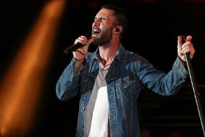 Adam Levine will mit seiner Band Maroon 5 noch lange auf der Bühne stehen