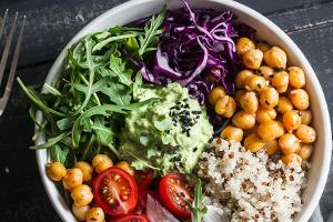 Buddha Bowl sehen nicht nur toll aus, sondern schmecken auch lecker UND sind gesund