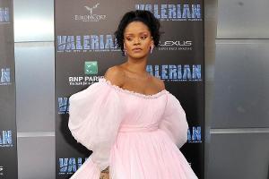 Rihanna bringt bald ihre eigene Kosmetik-Linie auf den Markt