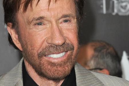 Chuck Norris wäre zweimal fast gestorben