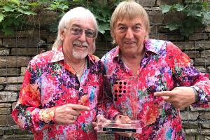 Die Amigos dürfen sich über den "#1 Award der Offiziellen Deutschen Charts" freuen
