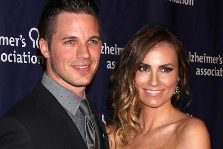 Erwarten ihr erstes Kind: Matt und Angela Lanter