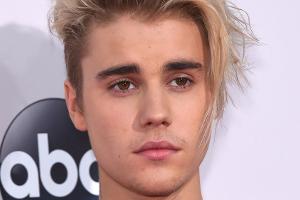 Justin Bieber scheint zum (Leicht)-Glauben gefunden zu haben