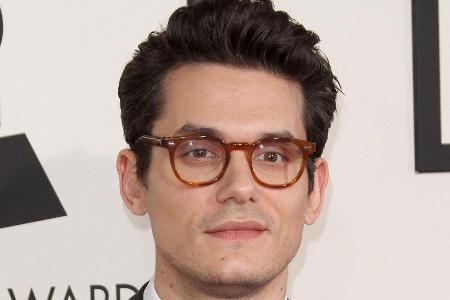 Auch John Mayer kennt Weihnachtspfunde