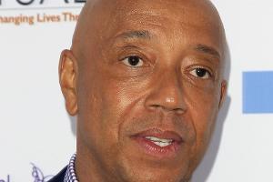 Vier Frauen behaupten, von Musikmogul Russell Simmons vergewaltigt worden zu sein