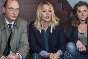 Alwara Höfels (Mitte) macht Schluss als Kommissarin Henni Sieland, Martin Brambach als Kommissariatsleiter Peter Michael Sch...