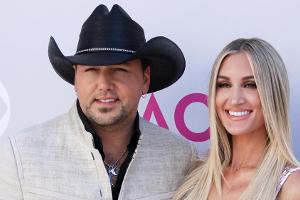 Jason Aldean und seine Frau Brittany bei den 52. Academy Of Country Music Awards im April 2017 in Las Vegas