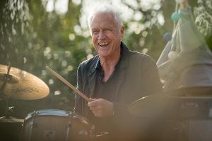 Robert Atzorns letzter Fall als Theo Clüver in "Nord Nord Mord - Clüver und der leise Tod" wird am 15. Januar 2018 im ZDF au...