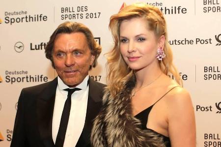 Otto Kern im Februar 2017 mit seiner Frau Naomi Valeska beim 47. Ball des Sports